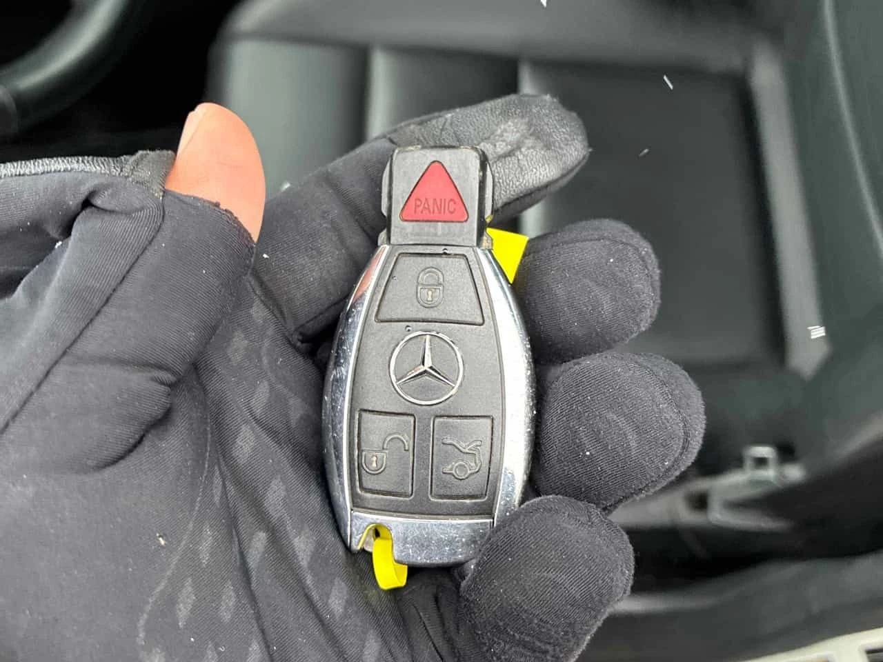 Mercedes-Benz C 300 * CARFAX * ЦЕНА ДО БГ, снимка 15 - Автомобили и джипове - 53990468