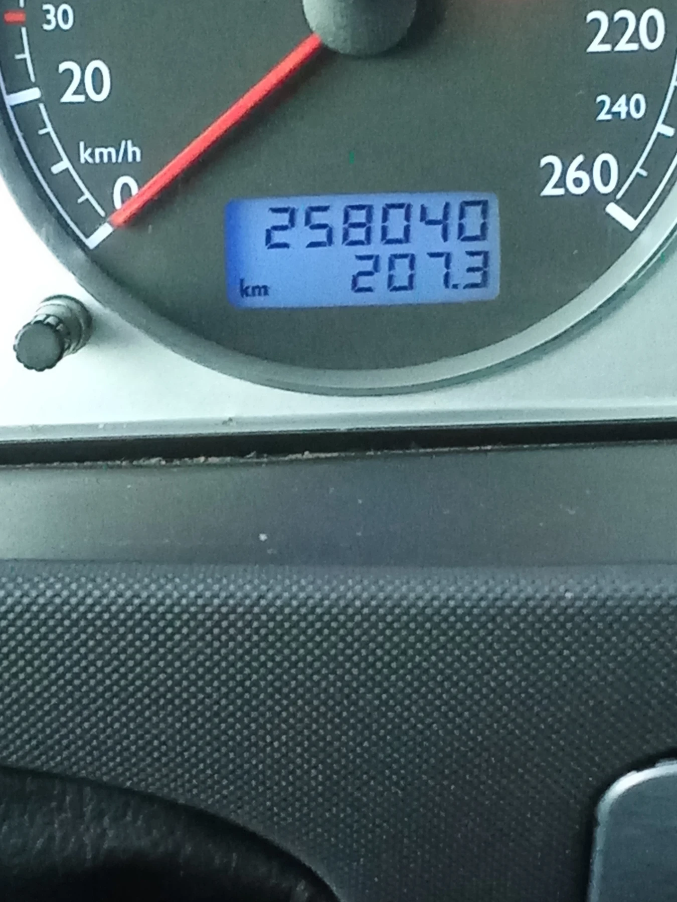 VW Sharan 1.9 Goal , снимка 6 - Автомобили и джипове - 54020110