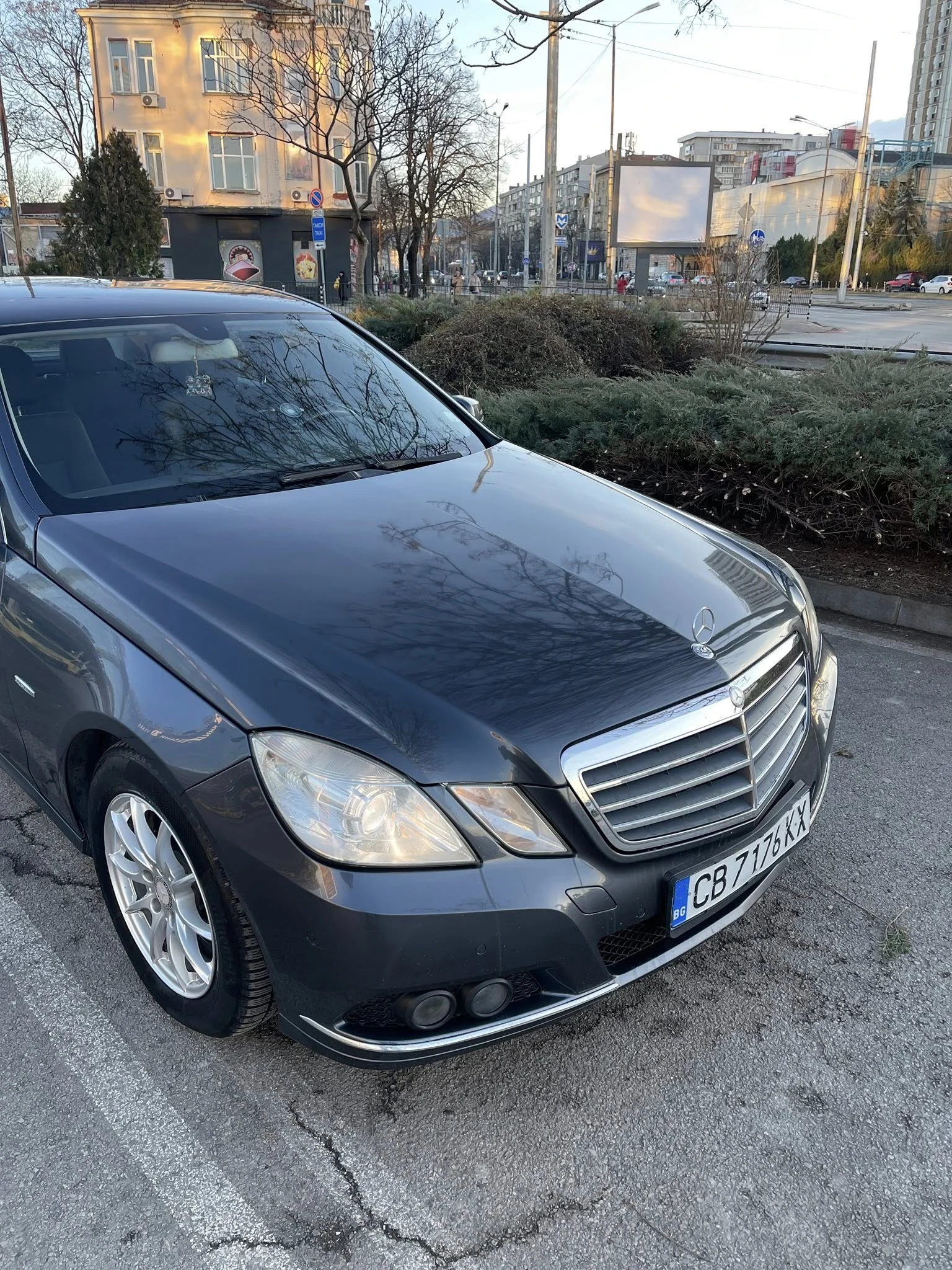 Mercedes-Benz E 350 CDI BlueEfficiency, снимка 13 - Автомобили и джипове - 54267271