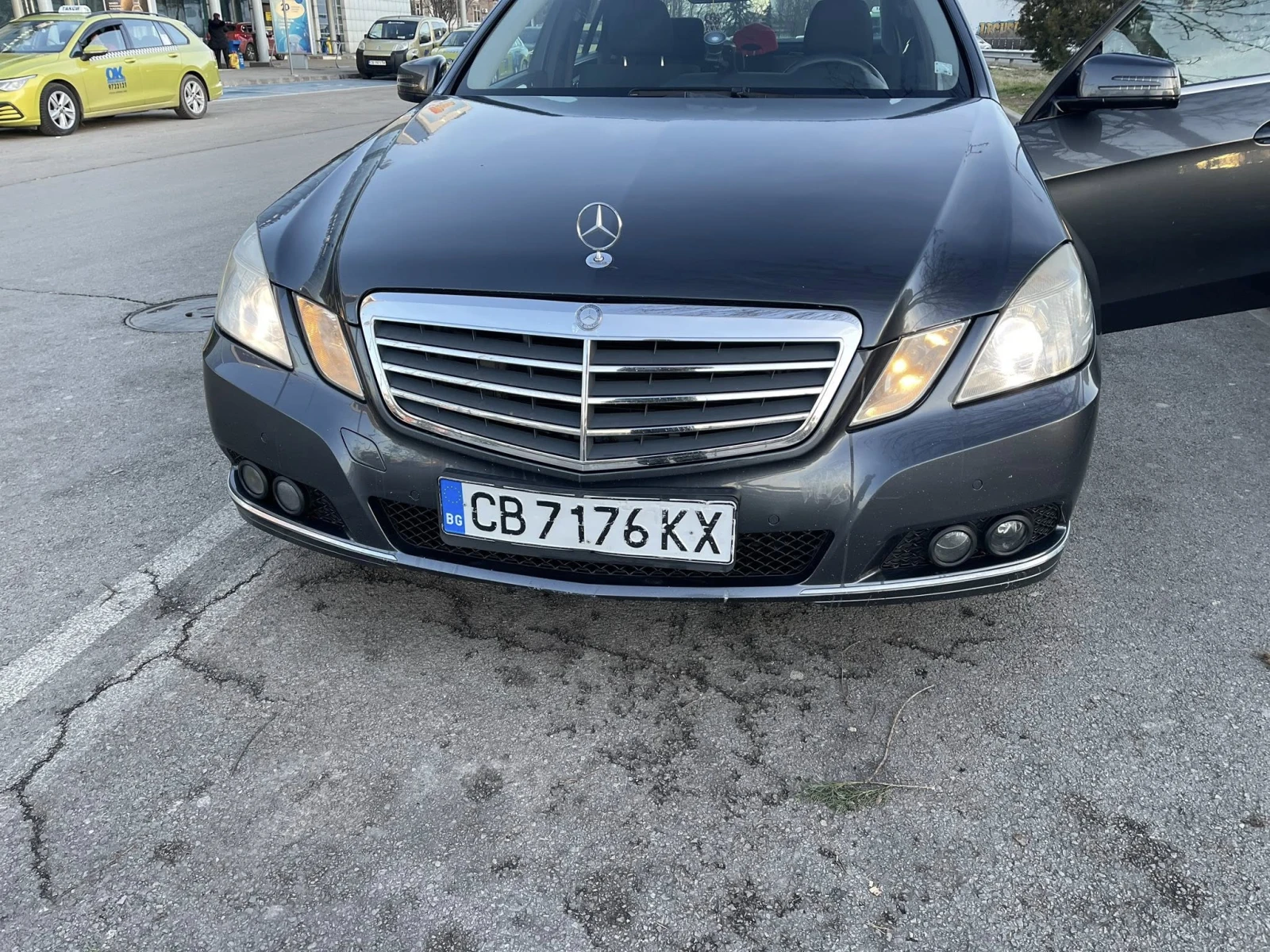Mercedes-Benz E 350 CDI BlueEfficiency, снимка 3 - Автомобили и джипове - 54267271