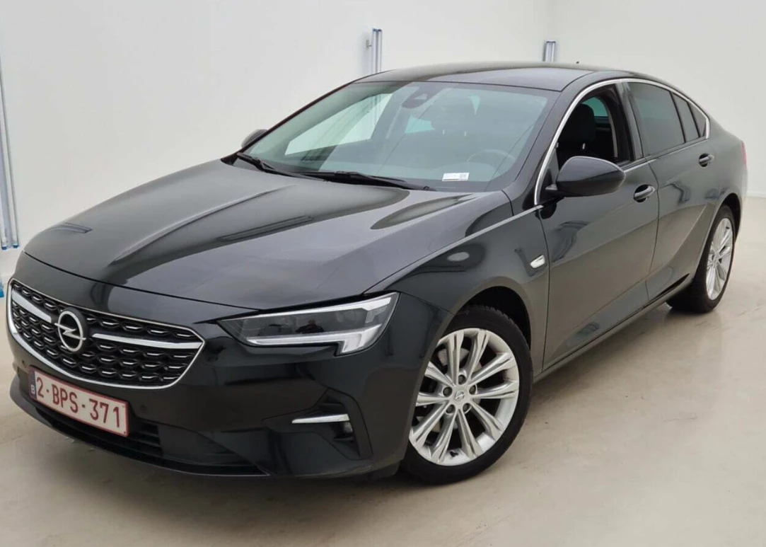 Opel Insignia Grand Sport 1.5 Turbo D, снимка 2 - Автомобили и джипове - 54219562