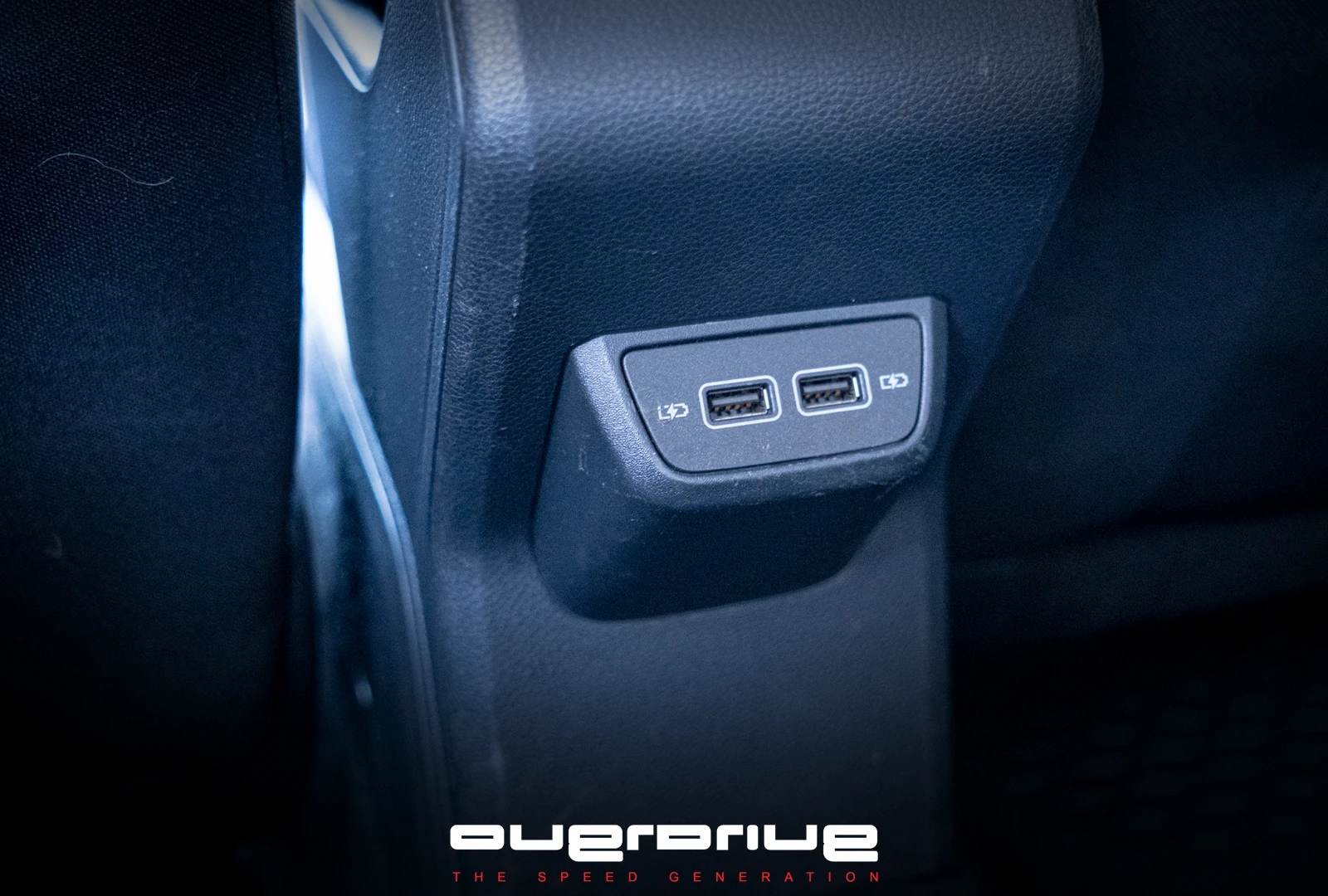 VW Polo 1.0TGI Comfortline CNG Метан , снимка 9 - Автомобили и джипове - 54329663