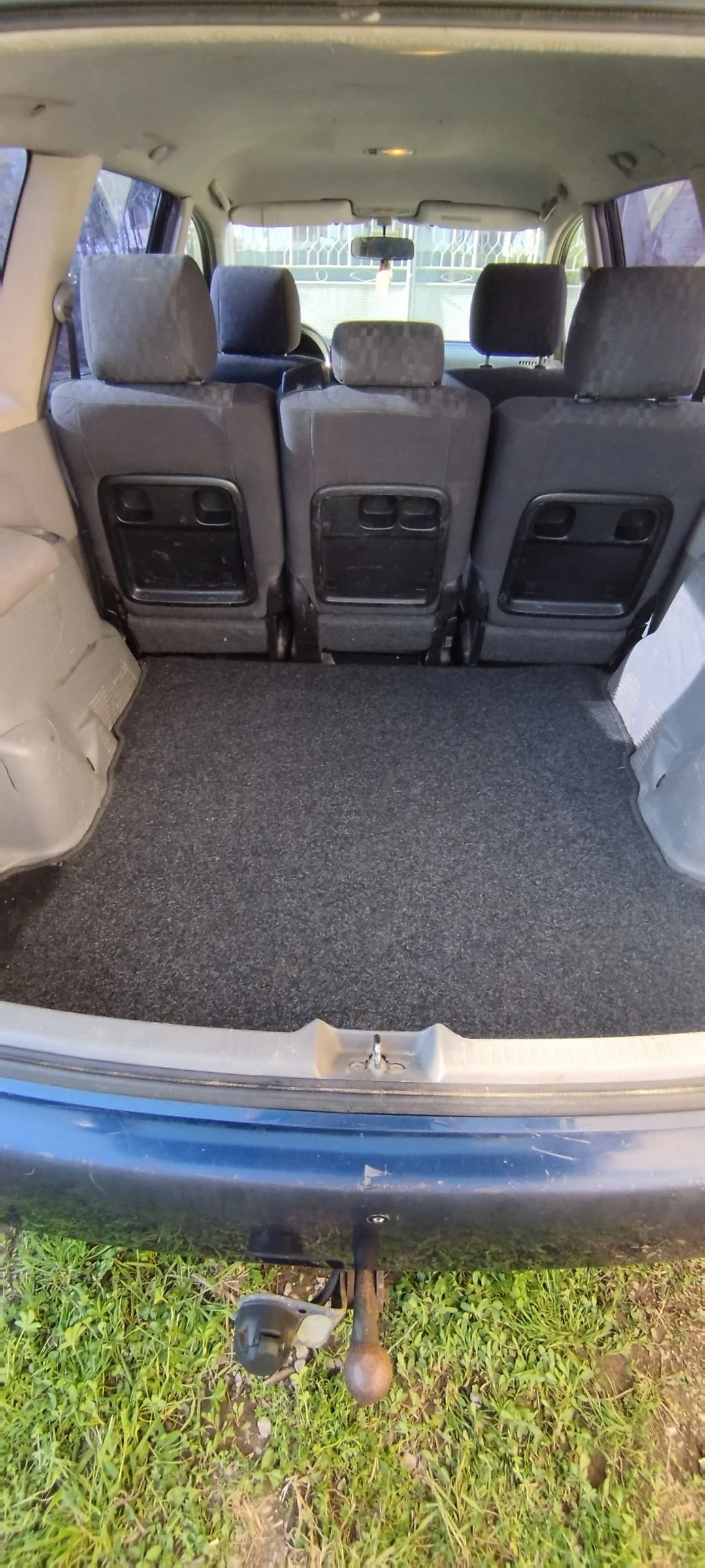 Toyota Avensis verso, снимка 8 - Автомобили и джипове - 54415712