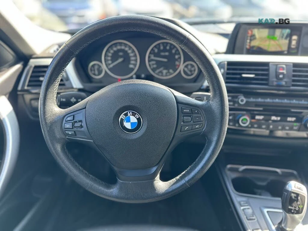 BMW 320 xDrive * Carfax * АвтоКредит * (ЦЕНА ДО БГ), снимка 11 - Автомобили и джипове - 54824768