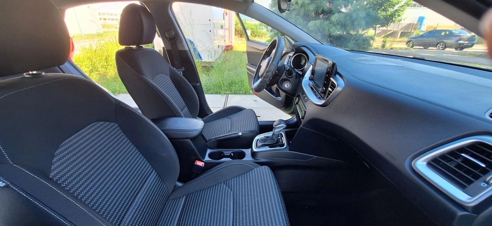 Kia XCeed COMFORT, снимка 10 - Автомобили и джипове - 54839795