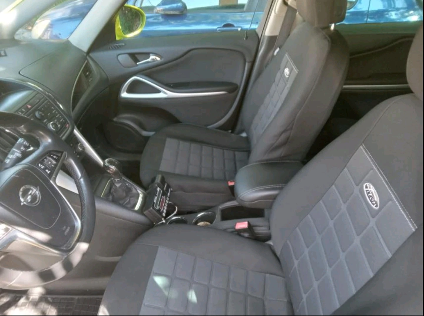 Opel Zafira Tourer C 1.6 Turbo ecoFLEX, снимка 7 - Автомобили и джипове - 55314435