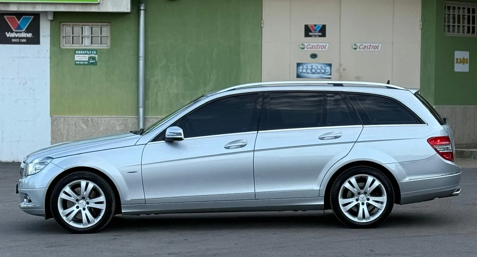 Mercedes-Benz C 320 224hp * Нави* Автомат* Кожа* , снимка 2 - Автомобили и джипове - 55328511