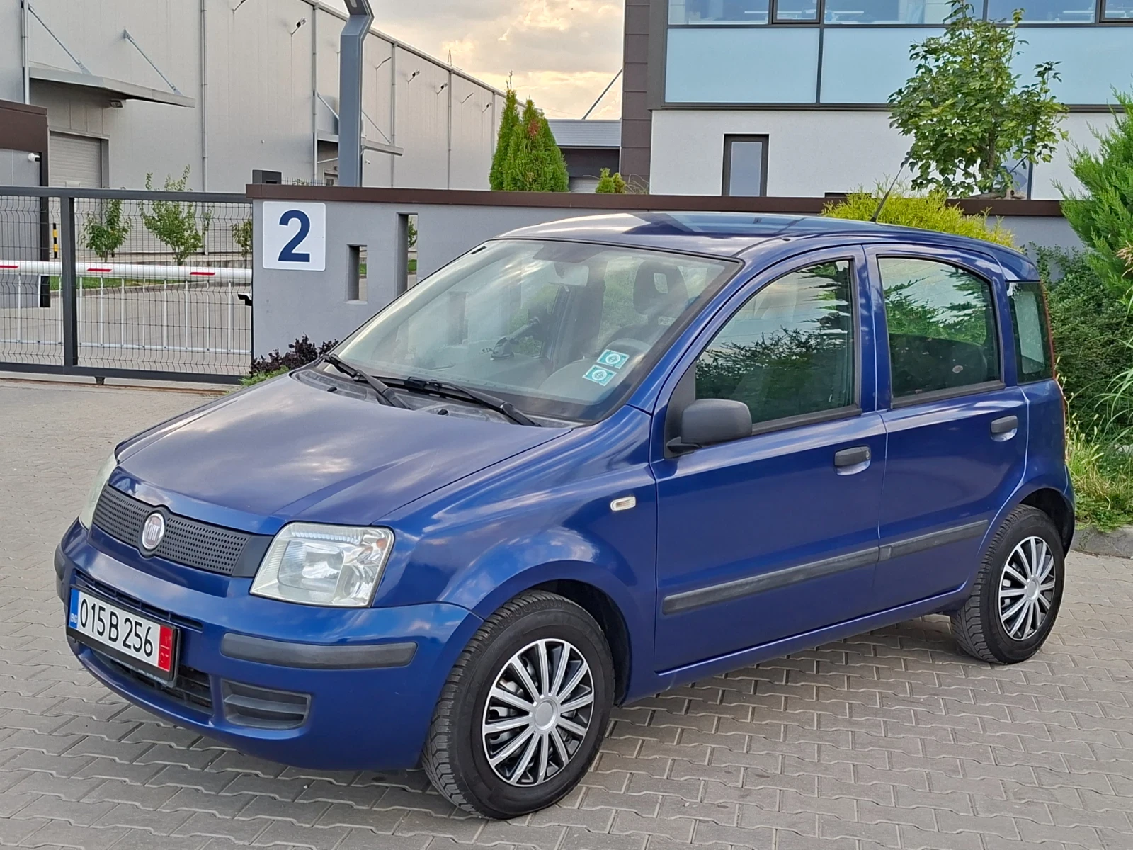 Fiat Panda 1.2 i* (60кс)* КЛИМАТИК* НОВ ВНОС* , снимка 5 - Автомобили и джипове - 55904740