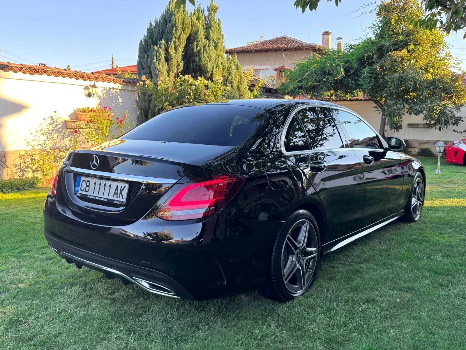 Mercedes-Benz C 220 AMG * Facelift * CarPlay * Burmester * OM654, снимка 4 - Автомобили и джипове - 55970630