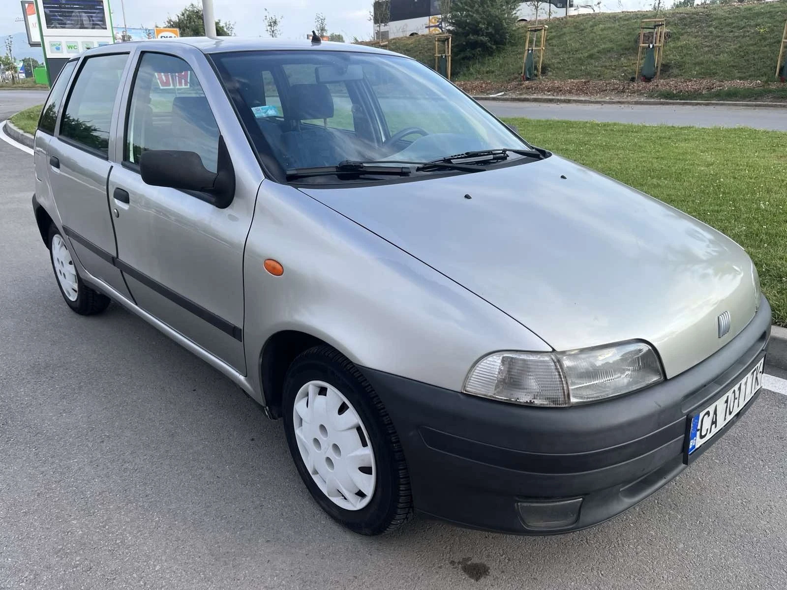 Fiat Punto 1.2 BENZIN AUTOMATIC, снимка 3 - Автомобили и джипове - 56260246