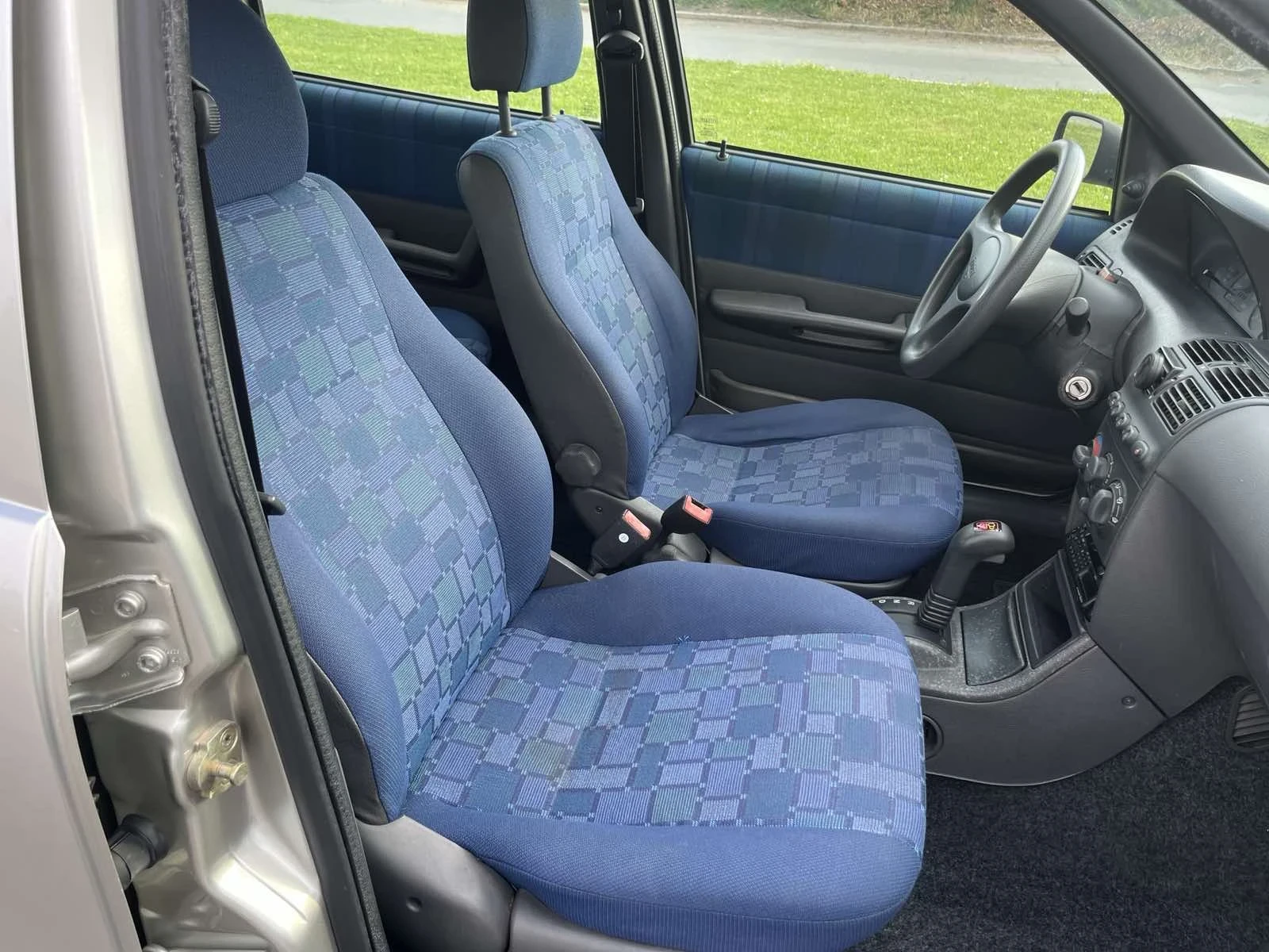 Fiat Punto 1.2 BENZIN AUTOMATIC, снимка 6 - Автомобили и джипове - 56260246