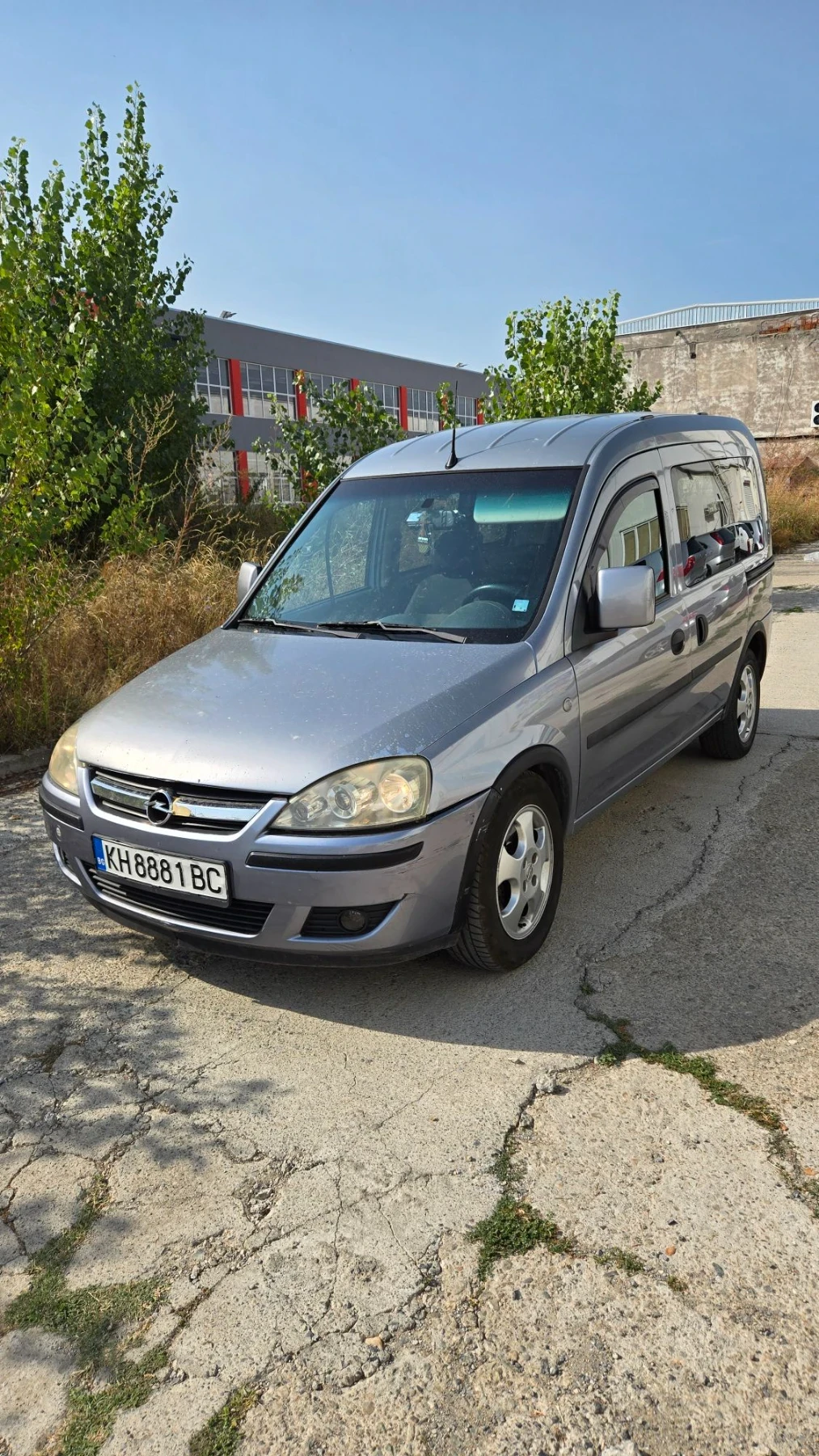 Opel Combo, снимка 2 - Автомобили и джипове - 56645343
