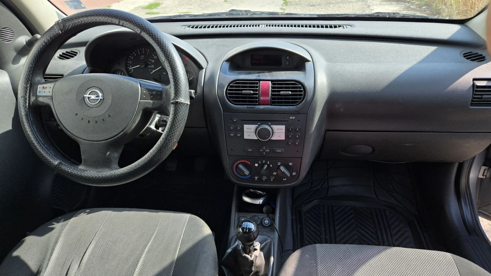Opel Combo, снимка 9 - Автомобили и джипове - 56645343