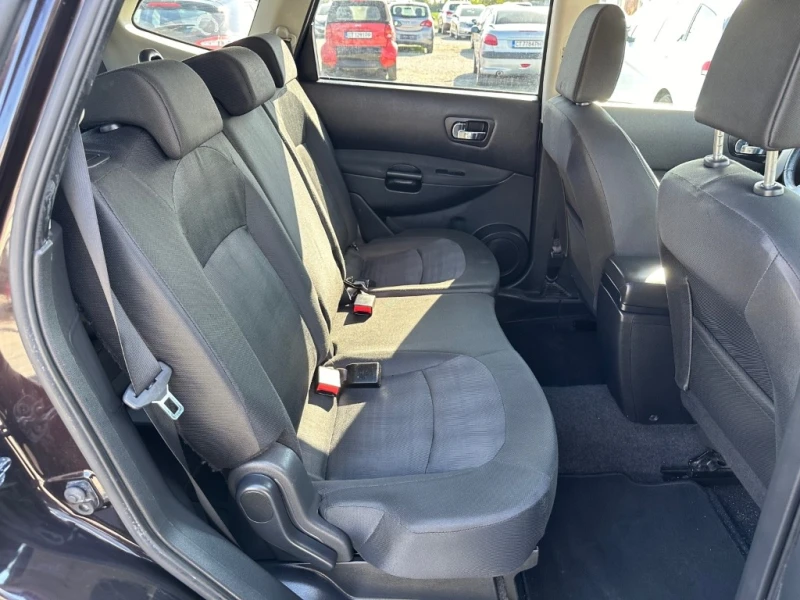 Nissan Qashqai 2.0 4Х4 7-МЕСТА, снимка 13 - Автомобили и джипове - 47615549