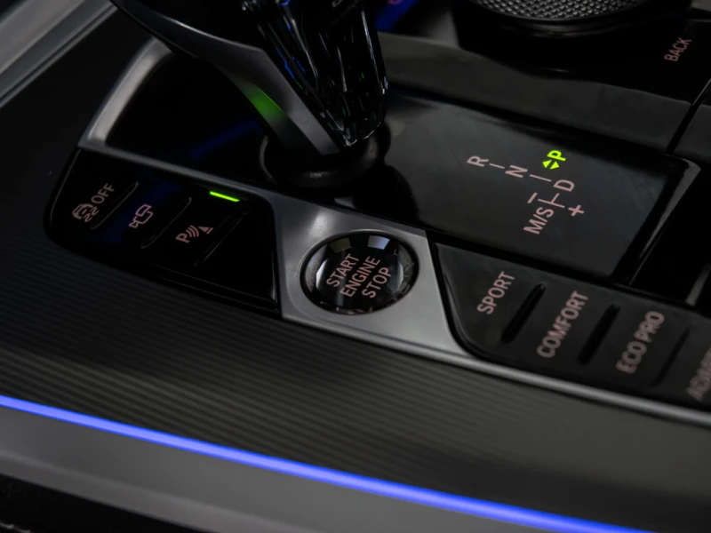 BMW X5 2021* M-PACK* ВАКУМ* ОБДУХ* LASER* HEAD-UP* PANO* , снимка 12 - Автомобили и джипове - 52505602