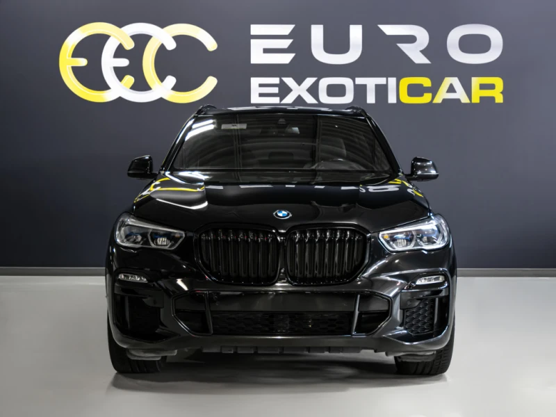 BMW X5 2021* M-PACK* ВАКУМ* ОБДУХ* LASER* HEAD-UP* PANO* , снимка 2 - Автомобили и джипове - 52505602