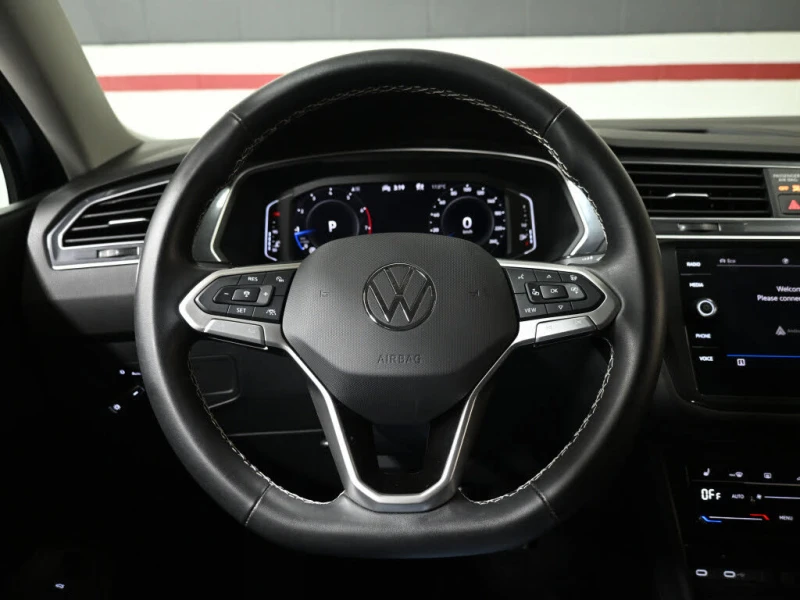 VW Tiguan Comfortline 4Motion * АвтоКредит* (ЦЕНА ДО БГ), снимка 10 - Автомобили и джипове - 52588807