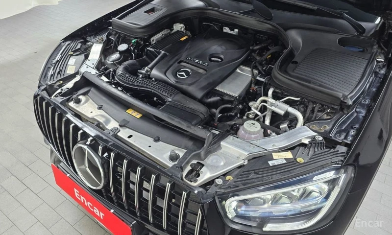 Mercedes-Benz GLC 300, снимка 6 - Автомобили и джипове - 53450438
