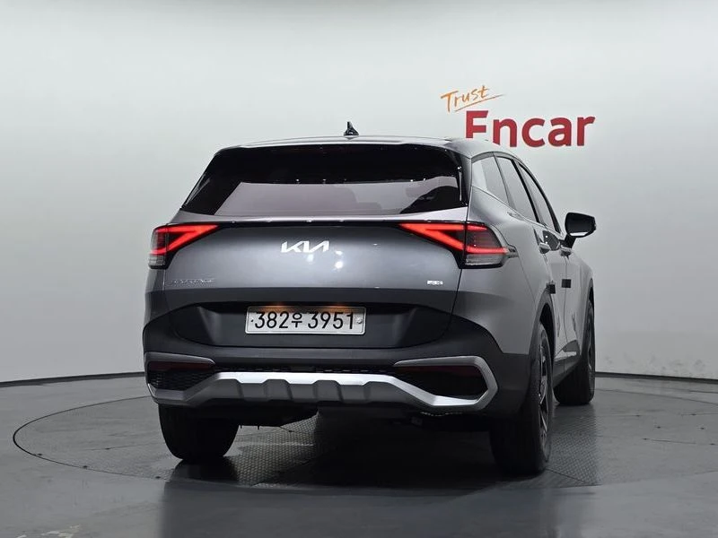 Kia Sportage Diesel 2.0 4WD| 184к.с.| ВКЛ.ТЕХНОТЕСТ, снимка 4 - Автомобили и джипове - 55261987