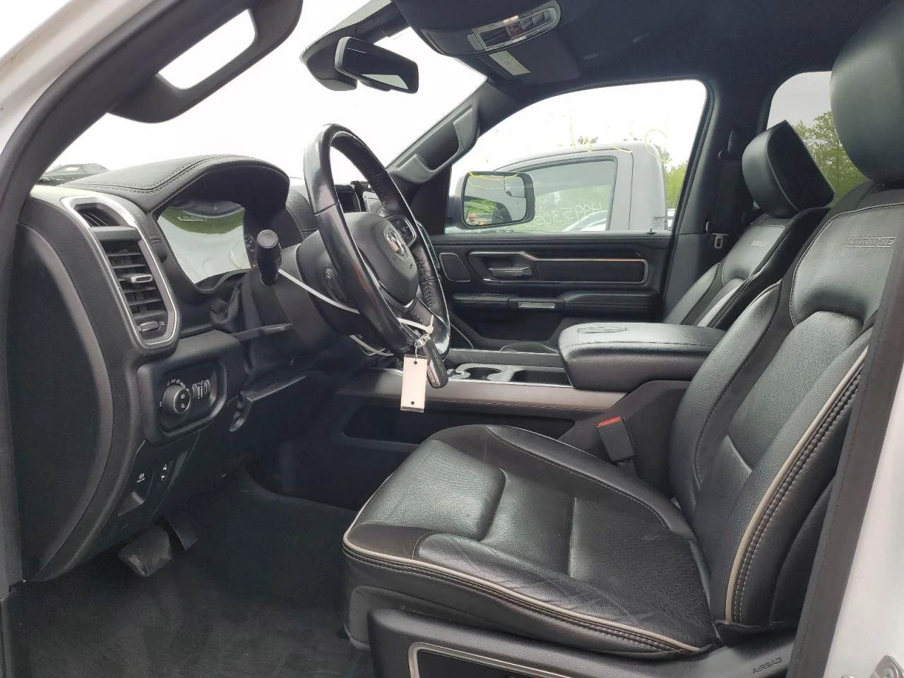 Dodge RAM 1500 LARAMIE - изображение 7