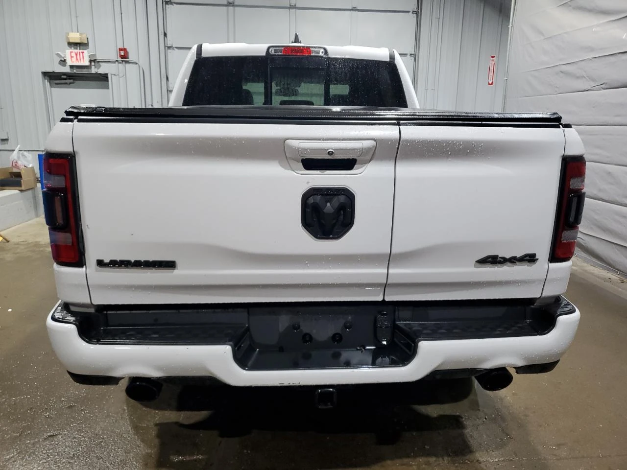 Dodge RAM 1500 LARAMIE - изображение 6