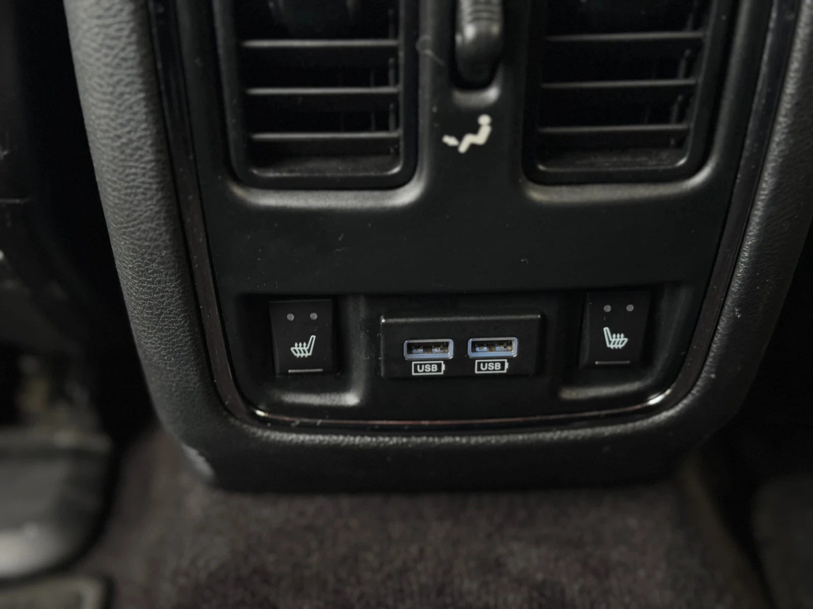 Jeep Cherokee 3.0D 250к.с. 2016г Limited - изображение 10