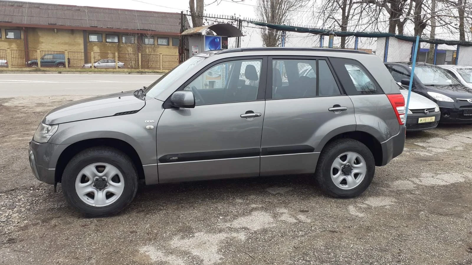 Suzuki Grand vitara, снимка 2 - Автомобили и джипове - 53620903