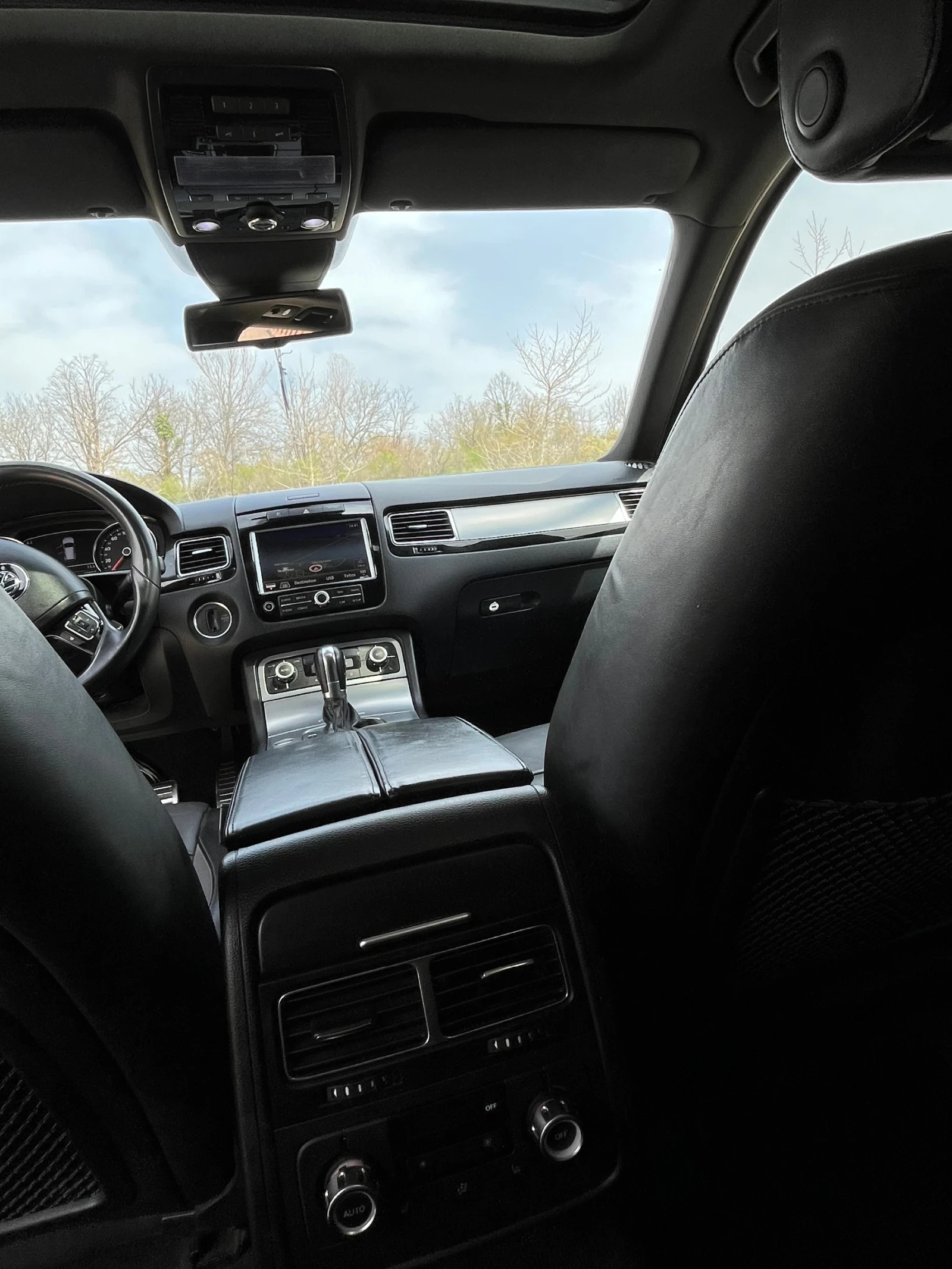 VW Touareg 4.2TDI, снимка 15 - Автомобили и джипове - 54221098