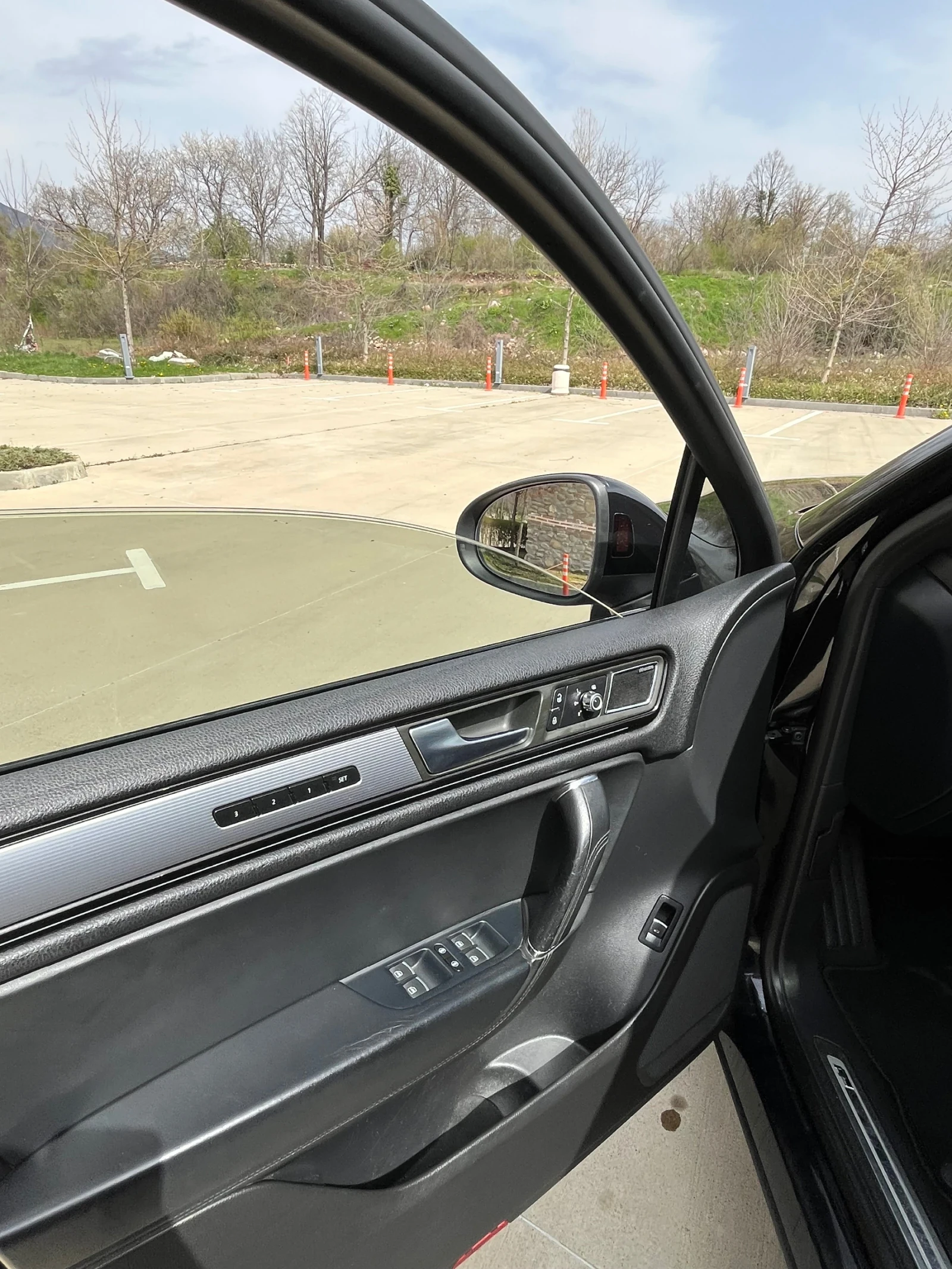 VW Touareg 4.2TDI, снимка 5 - Автомобили и джипове - 54221098