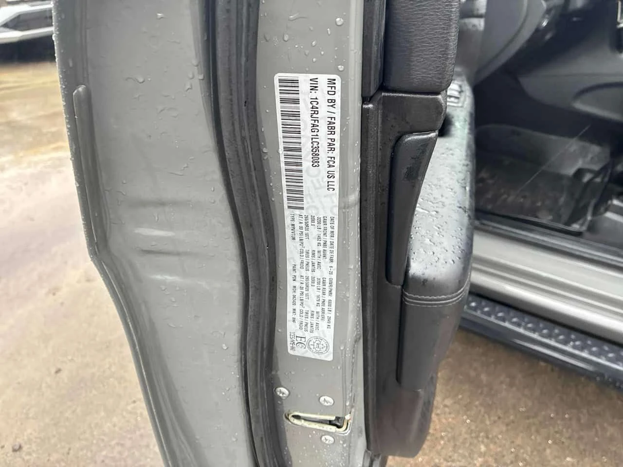 Jeep Grand cherokee * Altitude * CARFAX * ���� �� �� | Mobile.bg � ����������� 10