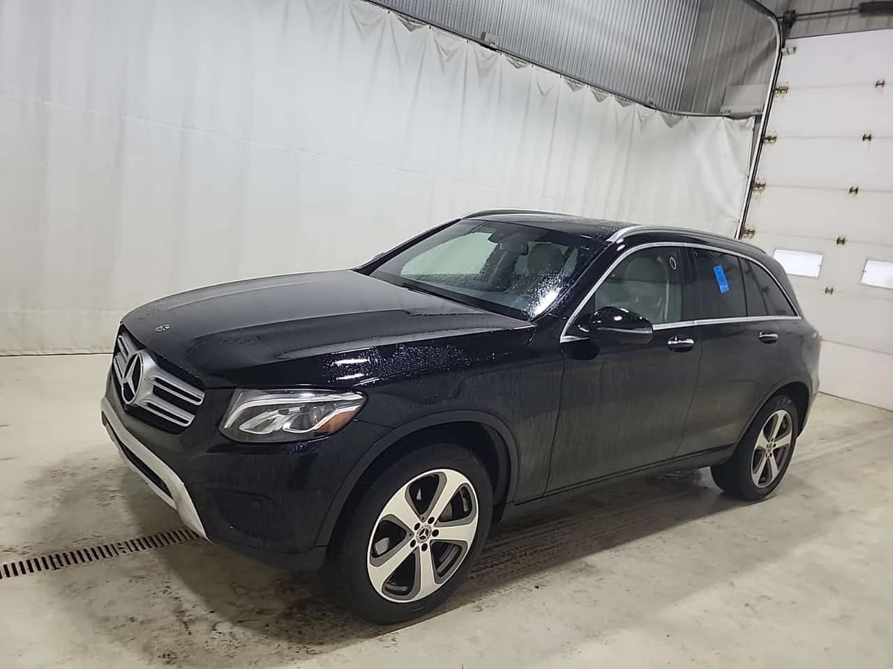 Mercedes-Benz GLC 300 PANORAMA| 360 КАМЕРИ| 2 КЛЮЧА| CARFAX