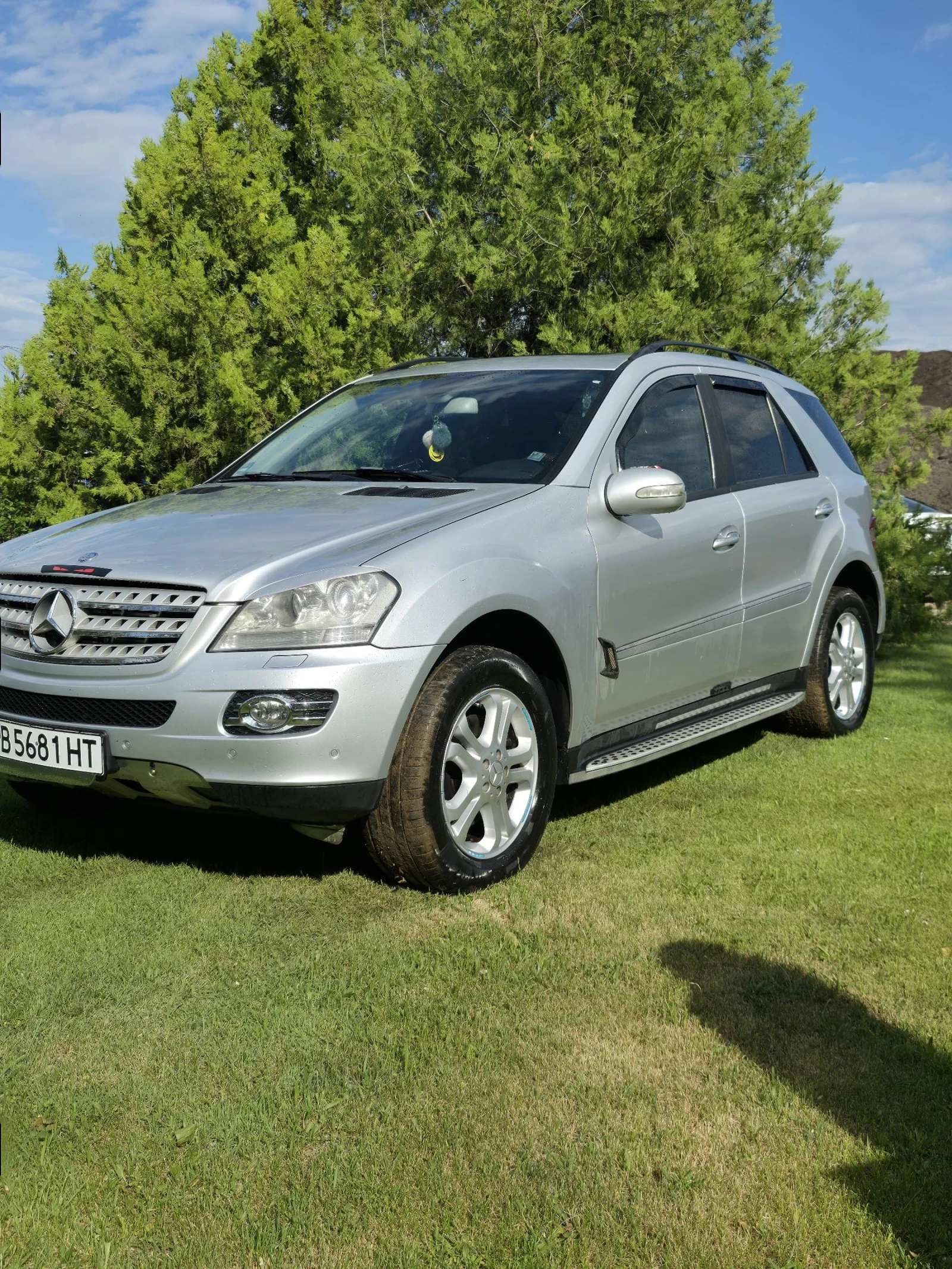 Mercedes-Benz ML 320, снимка 2 - Автомобили и джипове - 54635382