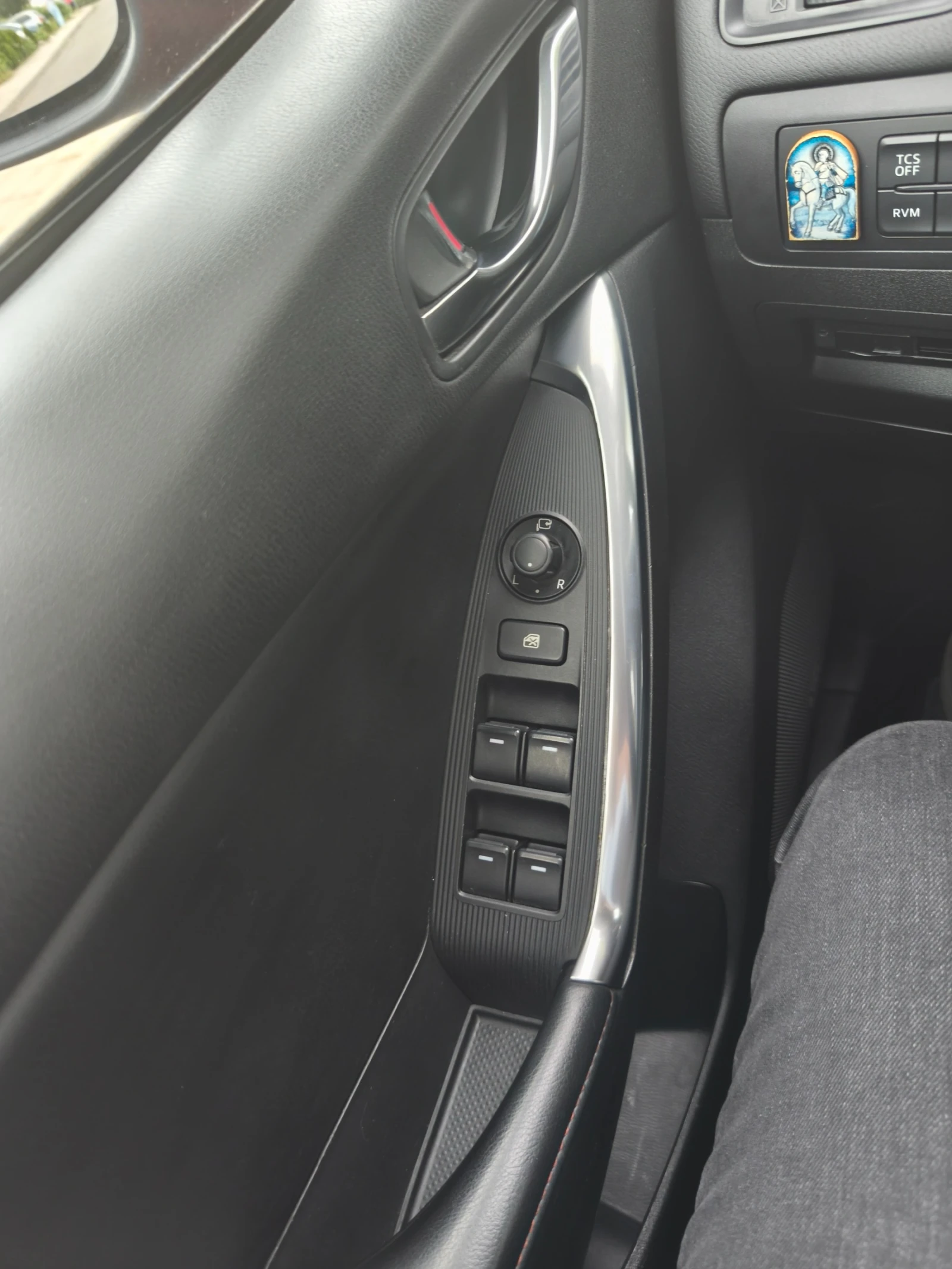 Mazda CX-5 2.2 AWD Skyactiv, снимка 14 - Автомобили и джипове - 54703537