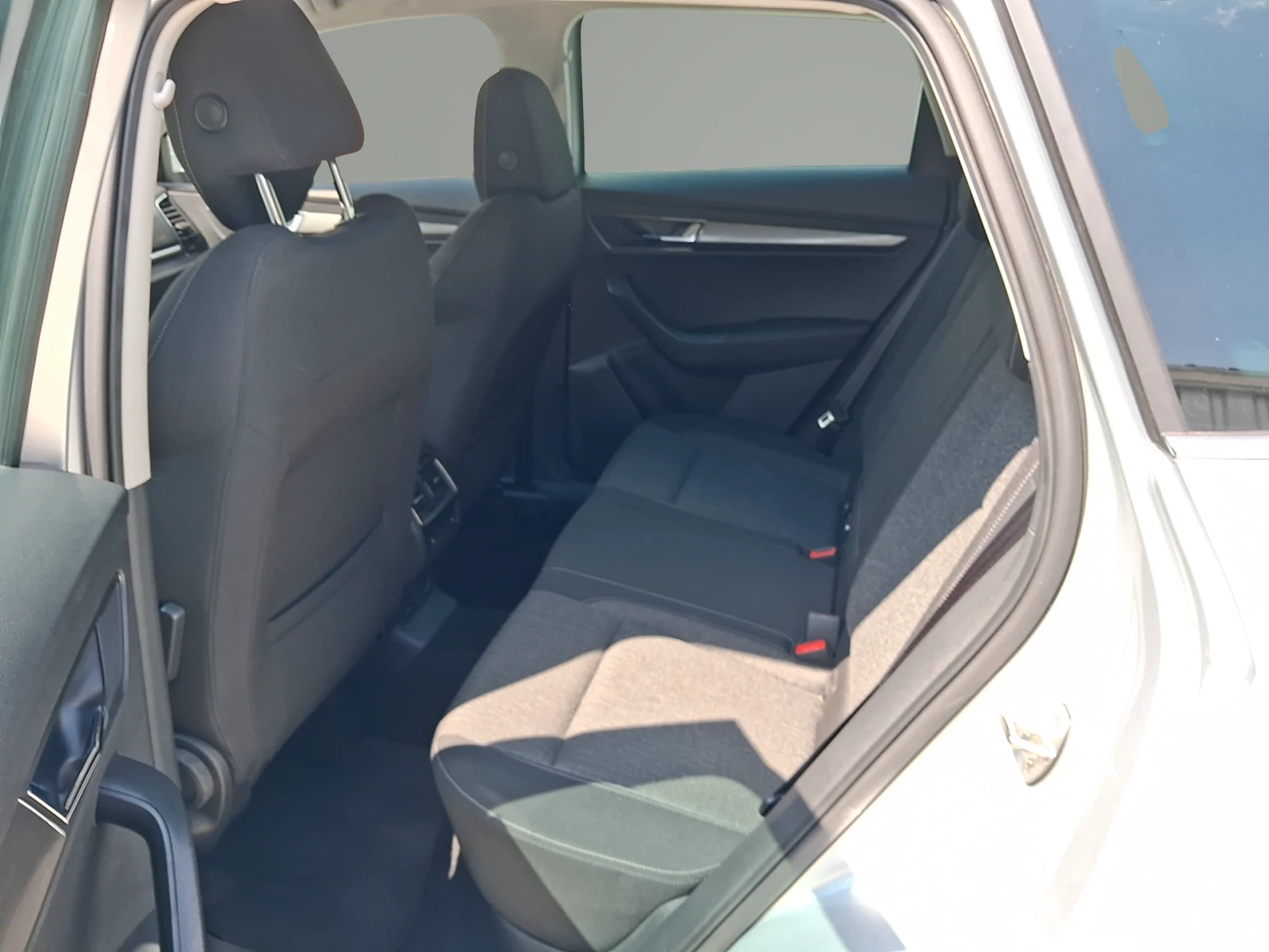 Skoda Karoq  ����� 1, 5 TSI / 110 kW / 150 �.�., 6M | Mobile.bg � ����������� 12