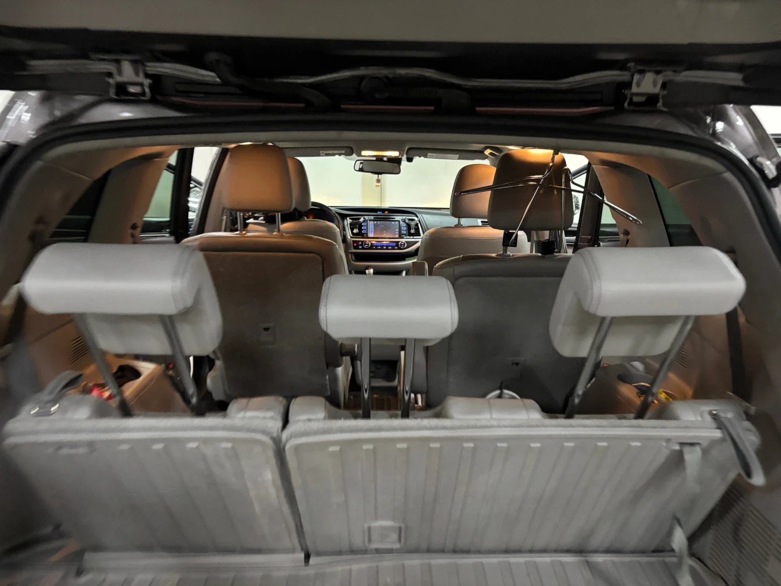 Toyota Highlander LIMITED, снимка 16 - Автомобили и джипове - 55880041