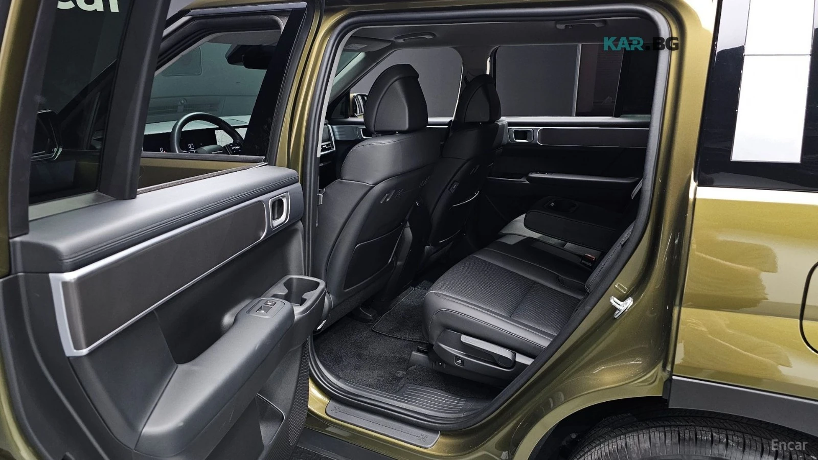 Hyundai Santa fe 2.5T Exclusive 4x4* DISTRONIC* ПОДГРЕВ* ОБДУХВАНЕ*, снимка 14 - Автомобили и джипове - 56183704