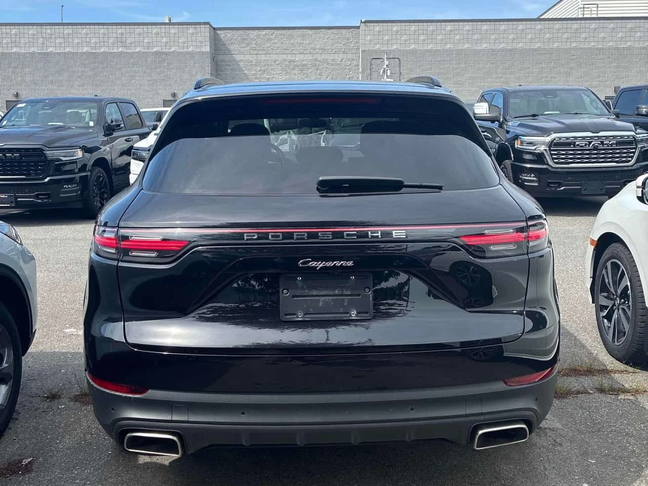 Porsche Cayenne * AWD * CARFAX * БЕЗ ПЪРВОНАЧАЛНА ВНОСКА, снимка 4 - Автомобили и джипове - 56233693