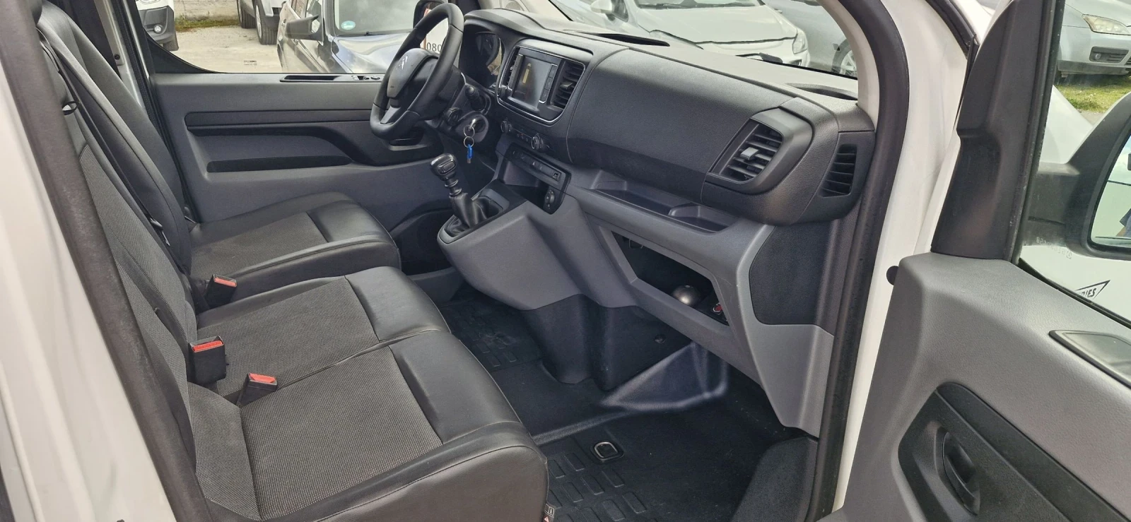 Citroen Jumpy 1.6hdi 116hp, снимка 13 - Бусове и автобуси - 54510324