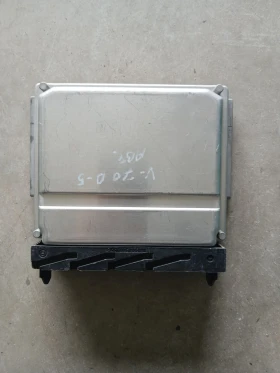 0281010319 компютър Volvo V70 , снимка 1