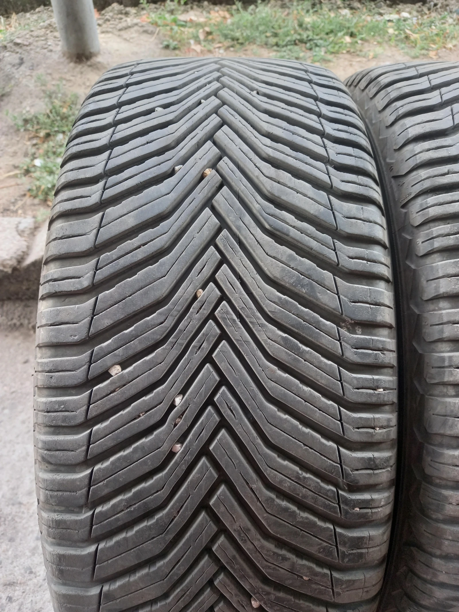  235/45R19 | Mobile.bg   3