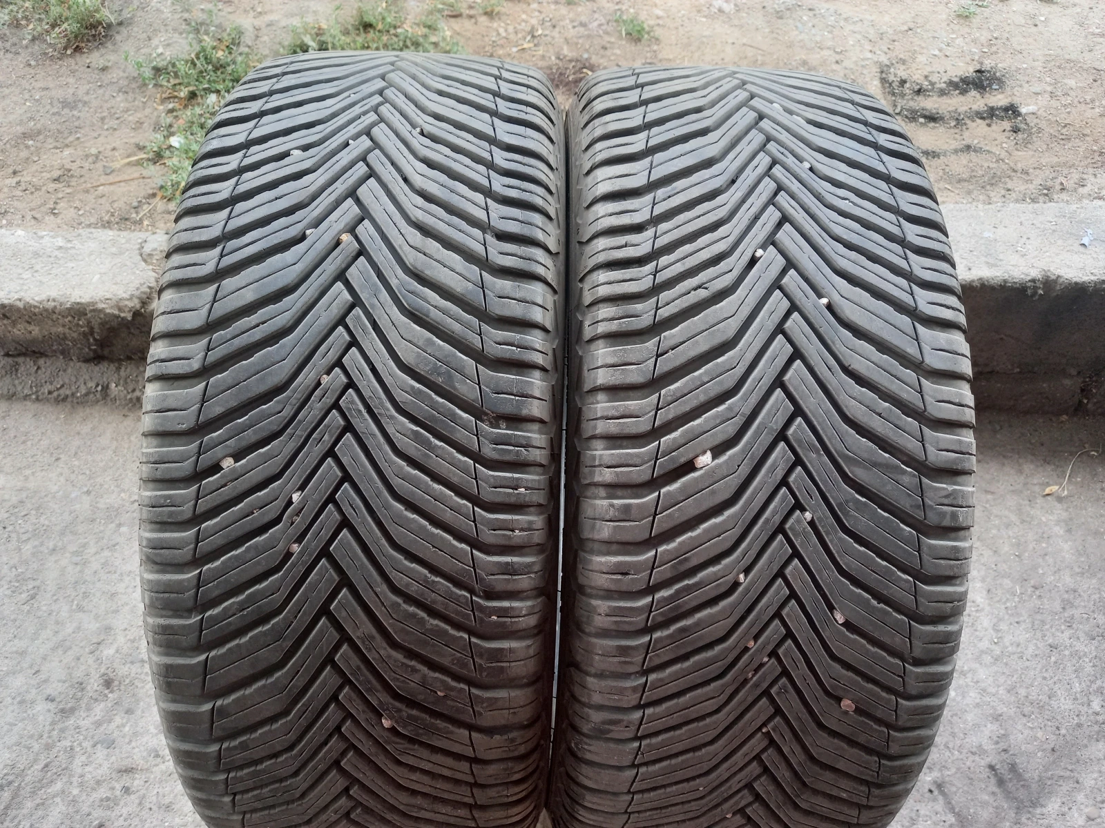  235/45R19 | Mobile.bg   4
