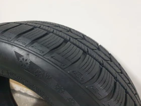 Гуми Зимни 235/55R19, снимка 4 - Гуми и джанти - 47999450