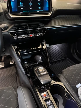 Peugeot 2008 GT , снимка 10