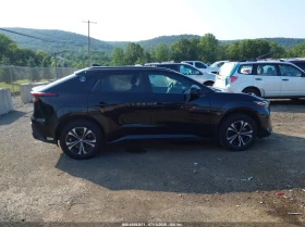 Toyota bZ4X XLE AWD, снимка 13