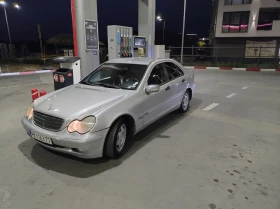 Обява за продажба на Mercedes-Benz C 180 ~3 300 лв. - изображение 1