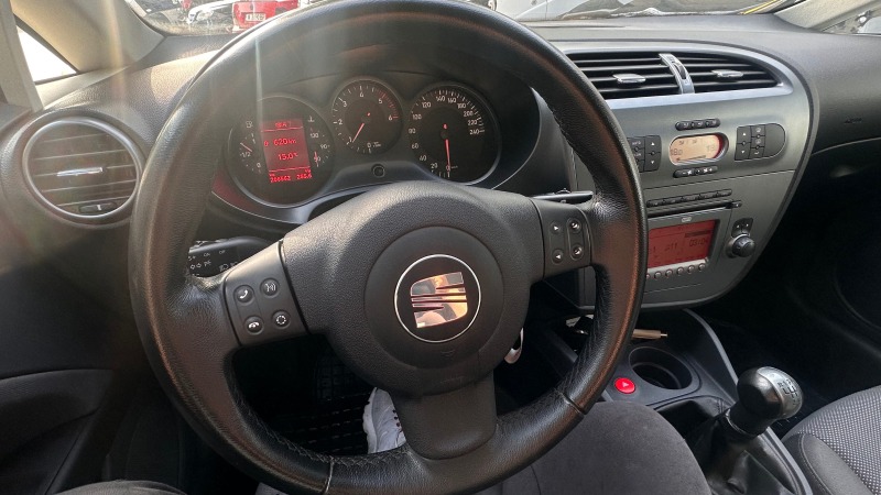 Seat Leon, снимка 6 - Автомобили и джипове - 45852107