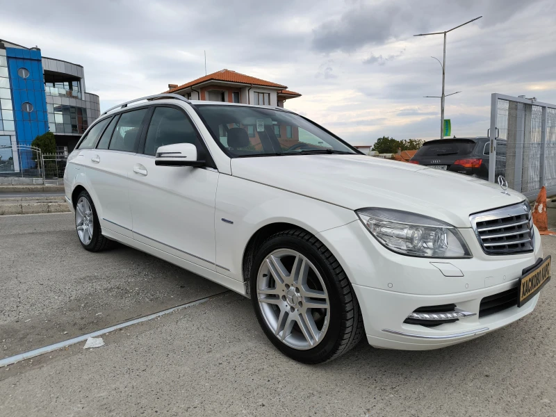 Mercedes-Benz C 180, снимка 1 - Автомобили и джипове - 48758566