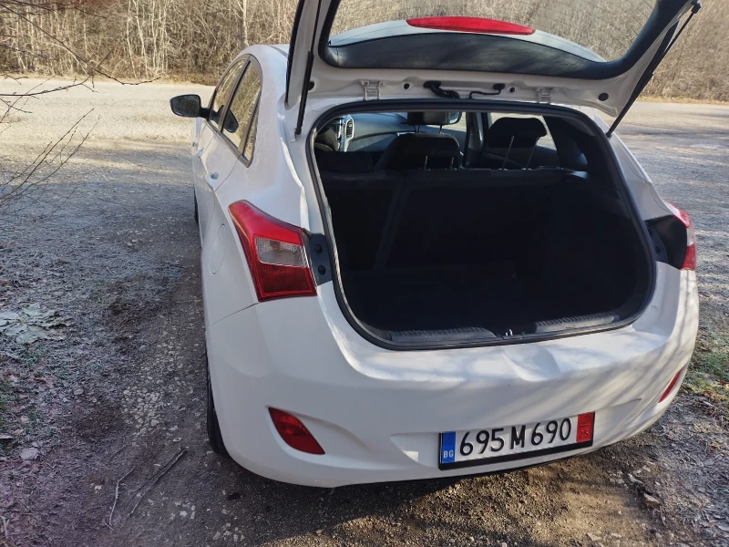 Hyundai I30 1.4, снимка 4 - Автомобили и джипове - 49110297