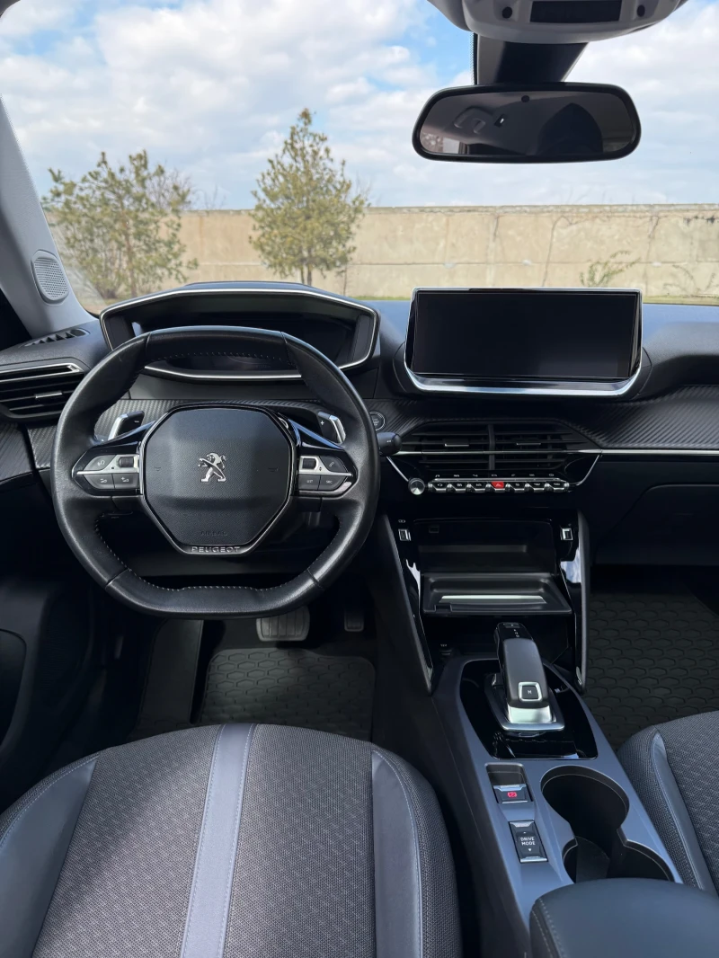 Peugeot 2008 1.2 , 3D i-COCKPIT , PANORAMA, снимка 9 - Автомобили и джипове - 49345160