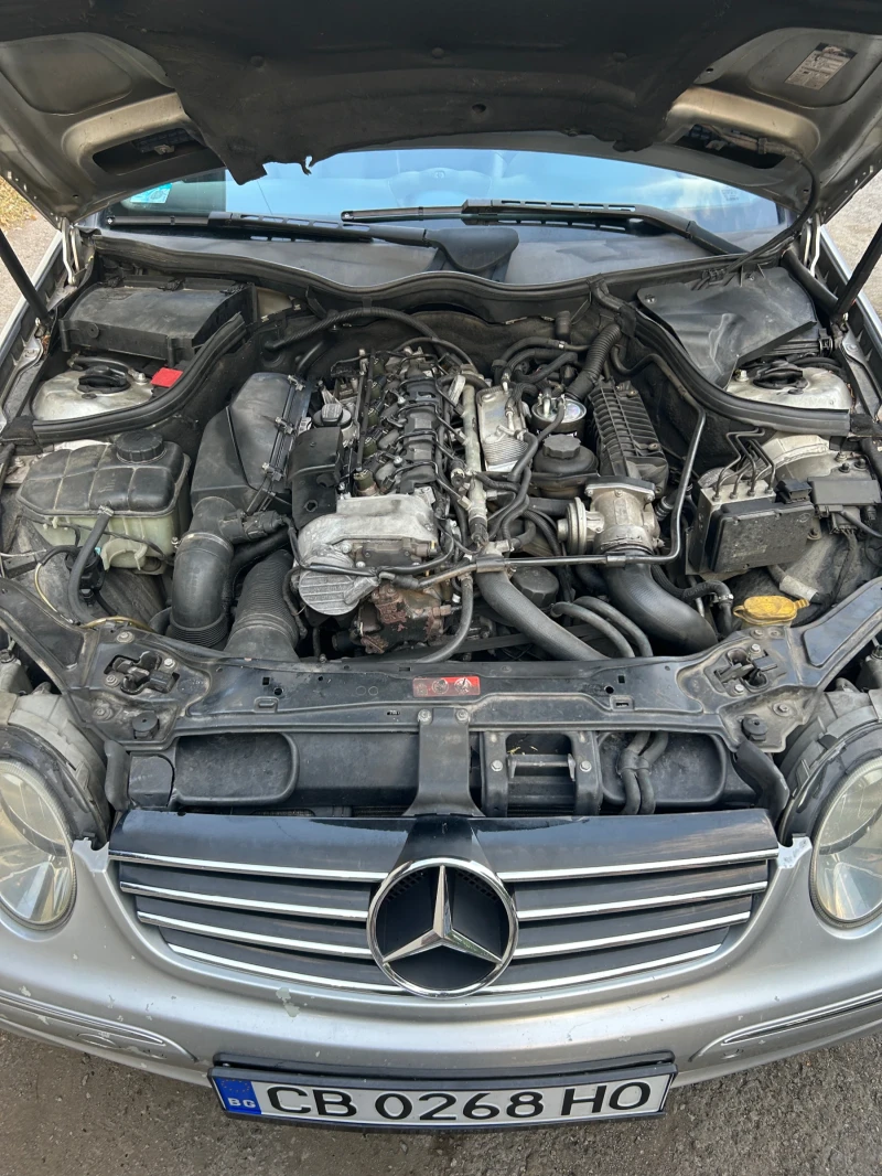Mercedes-Benz CLK 270 cdi, снимка 6 - Автомобили и джипове - 52657454